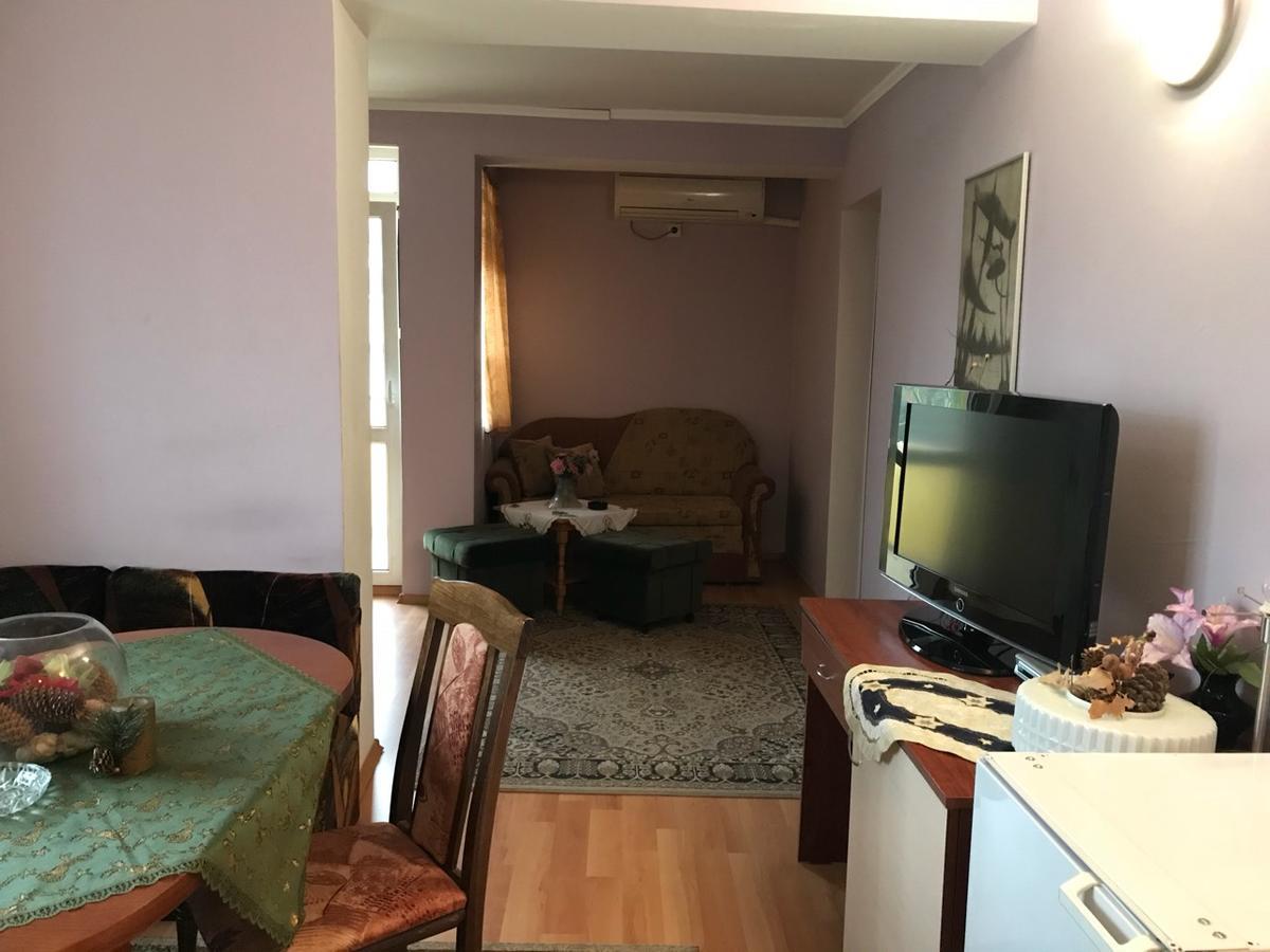 Hotel Triumph Yeni Zağra Dış mekan fotoğraf